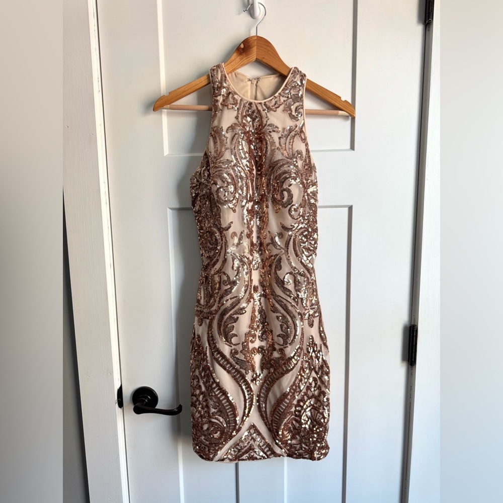 BLACK by BLUSH Short Prom Dress Gold Sequins 8 - Picture 8 of 11